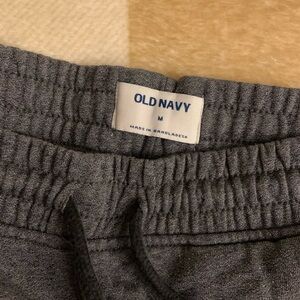 Old Navy Men’s Charcoal Joggers